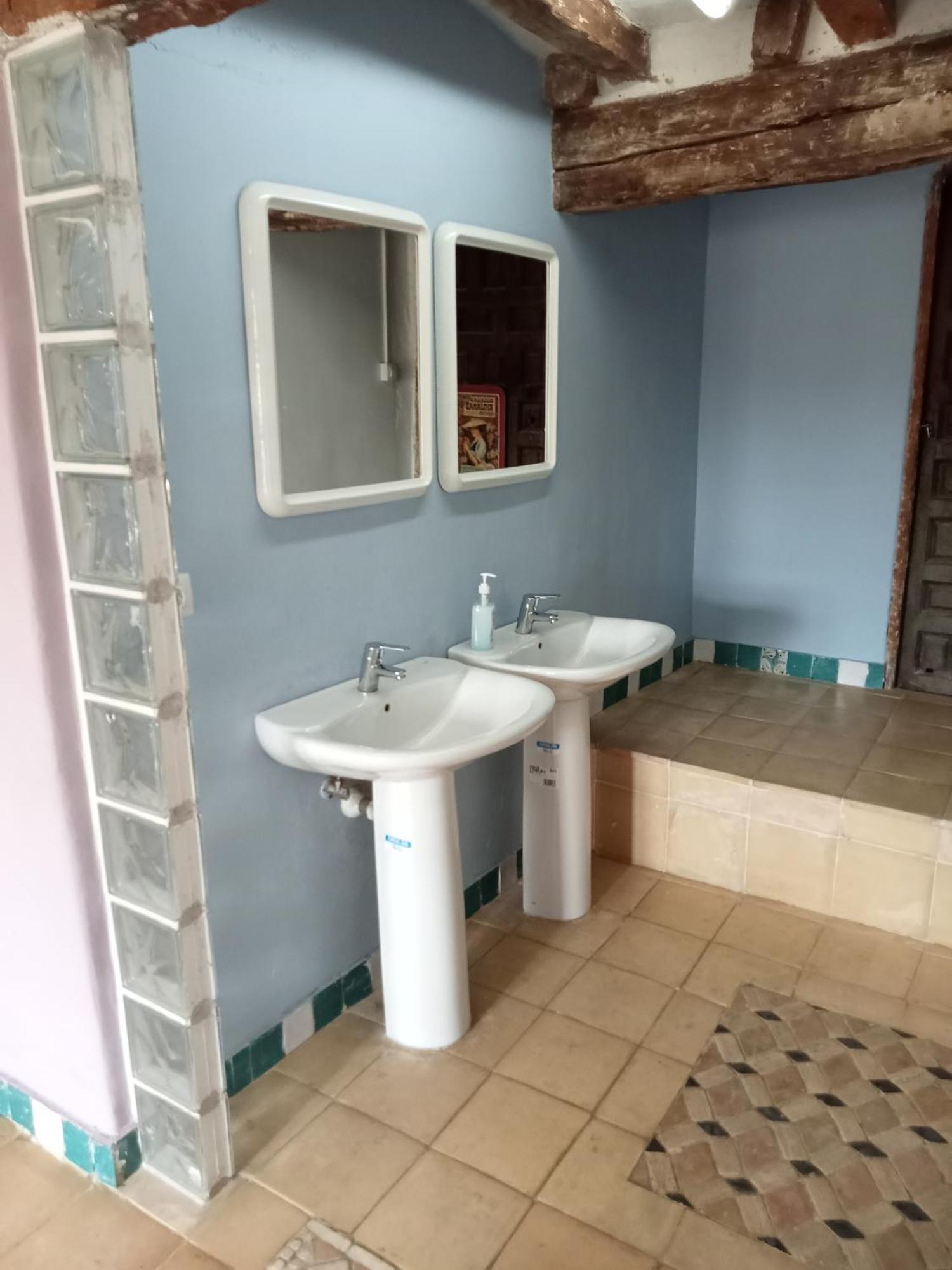 Albergue De Peregrinos Casa Nostra Castrojeriz Esterno foto