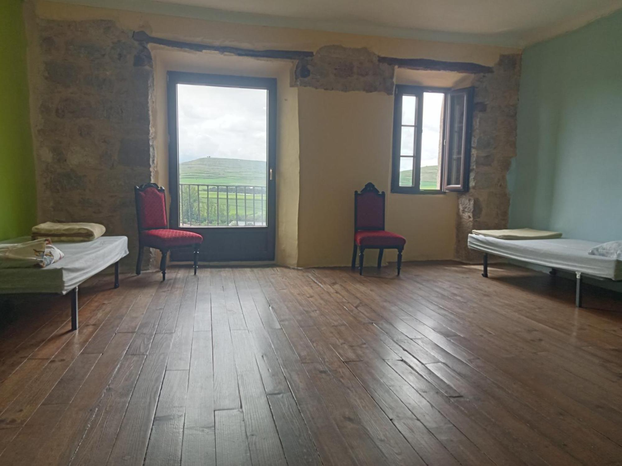 Albergue De Peregrinos Casa Nostra Castrojeriz Esterno foto